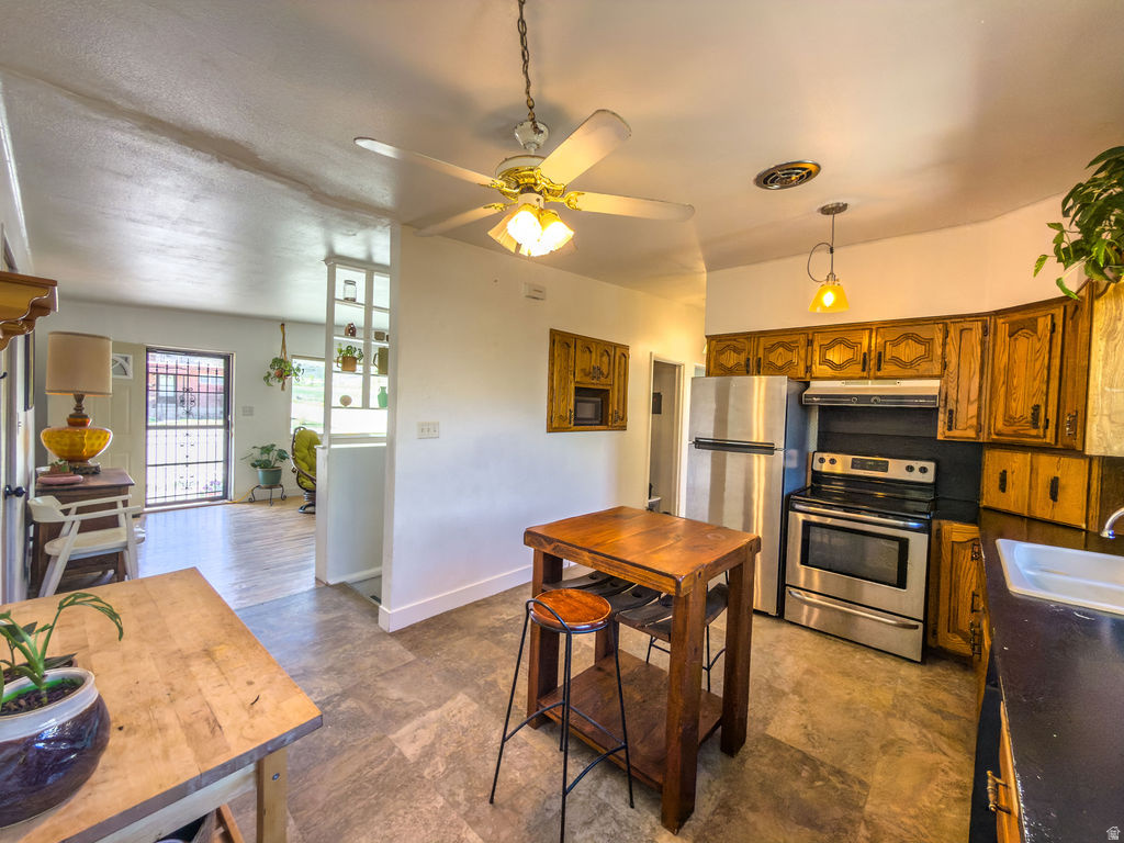 1 S 3RD AVE Helper, UT 84526