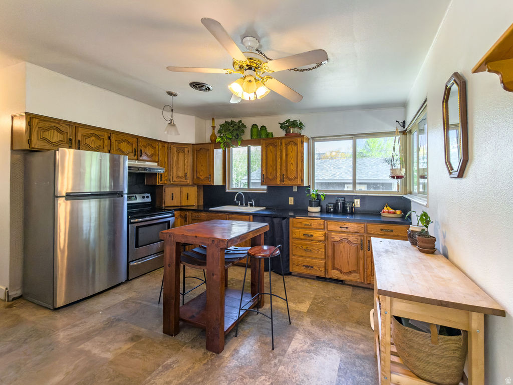 1 S 3RD AVE Helper, UT 84526