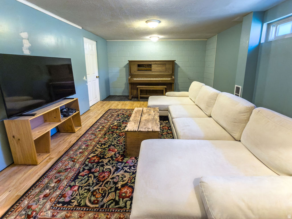 1 S 3RD AVE Helper, UT 84526