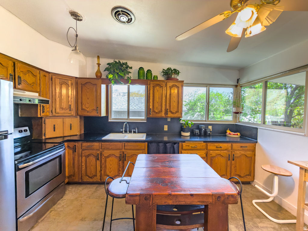 1 S 3RD AVE Helper, UT 84526