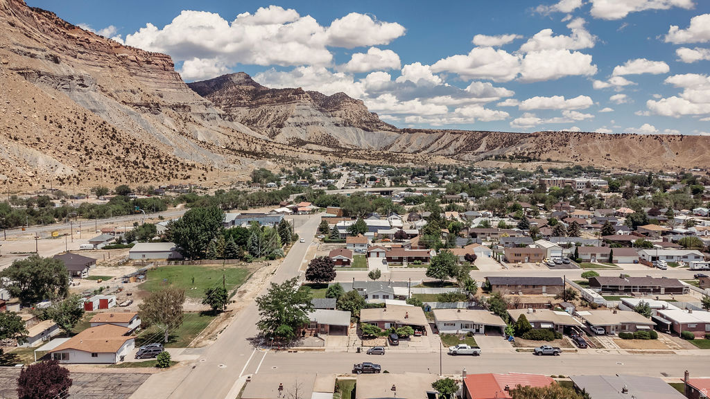 1 S 3RD AVE Helper, UT 84526