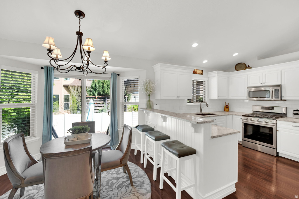 3934 W DUNE BUGGY DR South Jordan, UT 84009