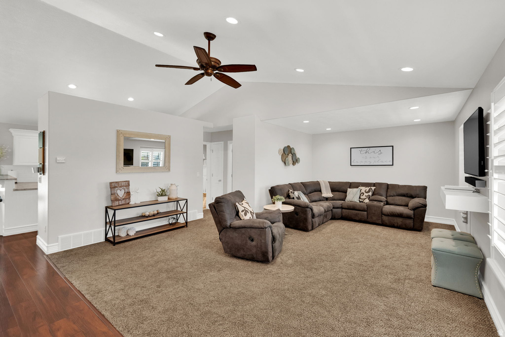 3934 W DUNE BUGGY DR South Jordan, UT 84009