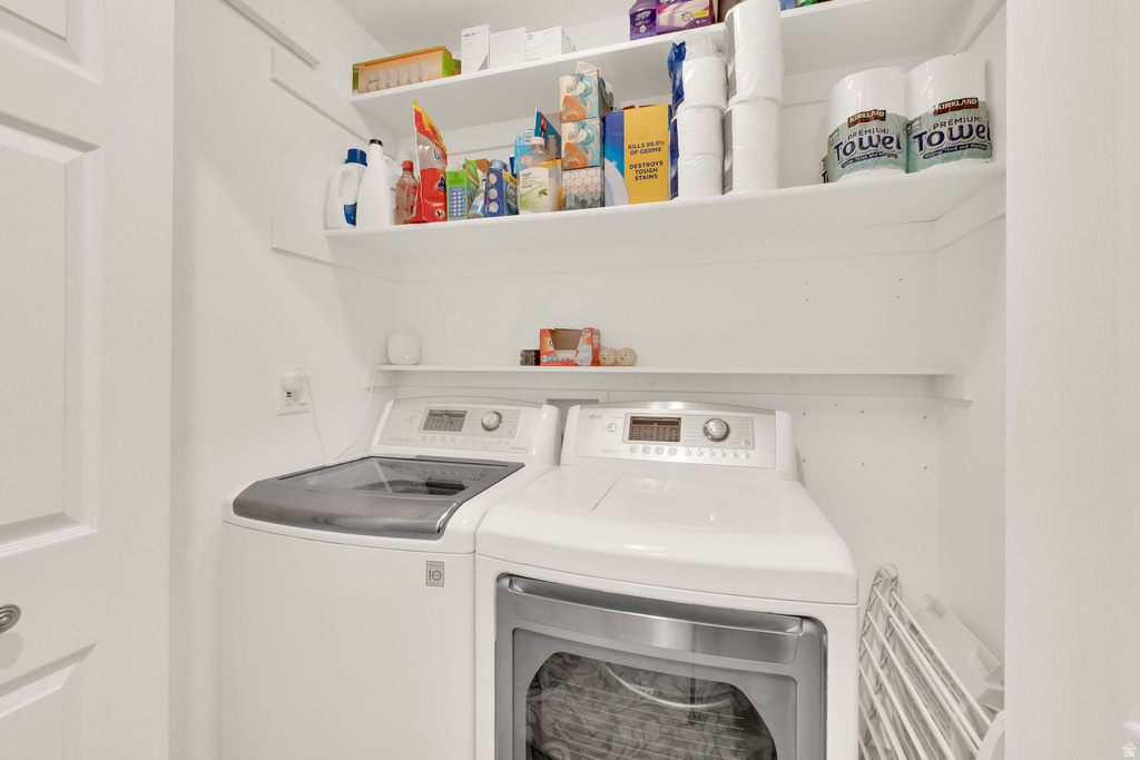 3934 W DUNE BUGGY DR South Jordan, UT 84009