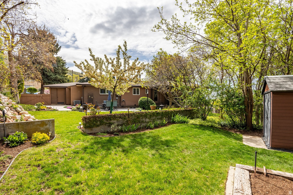 2250 S BELAIRE DR Salt Lake City, UT 84109