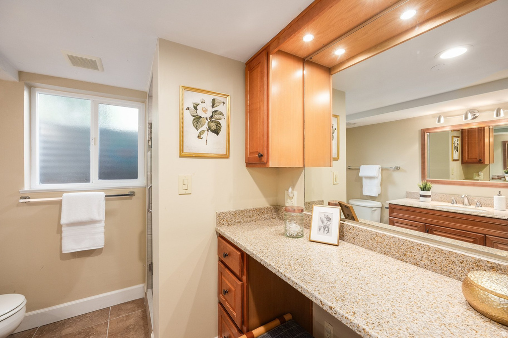 2250 S BELAIRE DR Salt Lake City, UT 84109