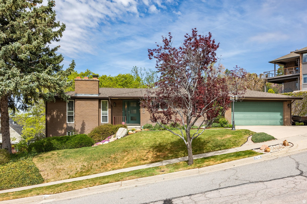 2250 S BELAIRE DR Salt Lake City, UT 84109