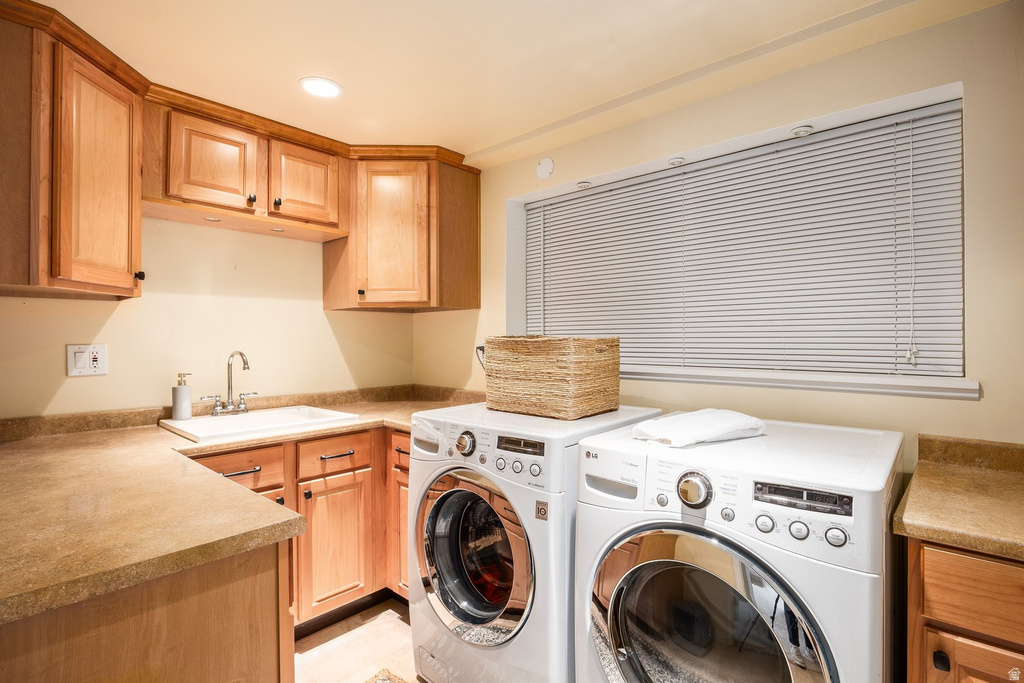 2250 S BELAIRE DR Salt Lake City, UT 84109