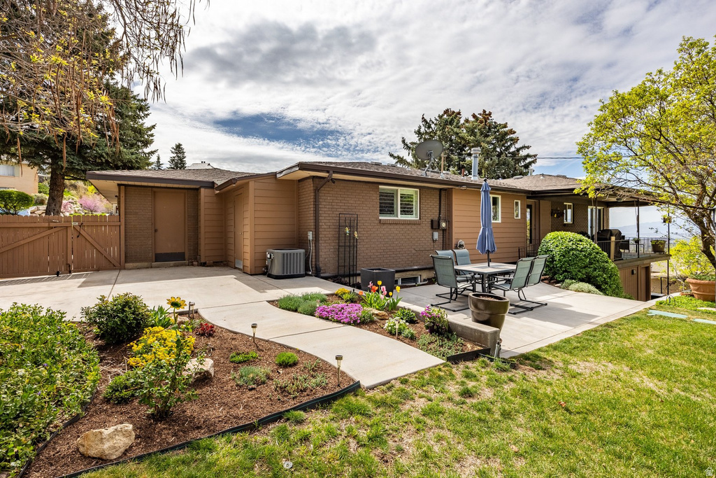 2250 S BELAIRE DR Salt Lake City, UT 84109