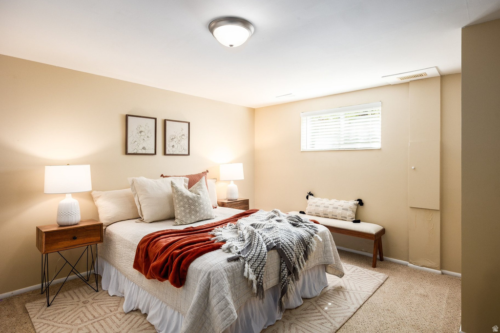 2250 S BELAIRE DR Salt Lake City, UT 84109