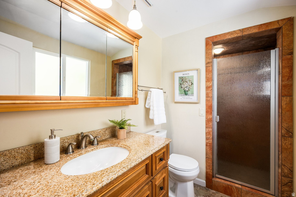 2250 S BELAIRE DR Salt Lake City, UT 84109