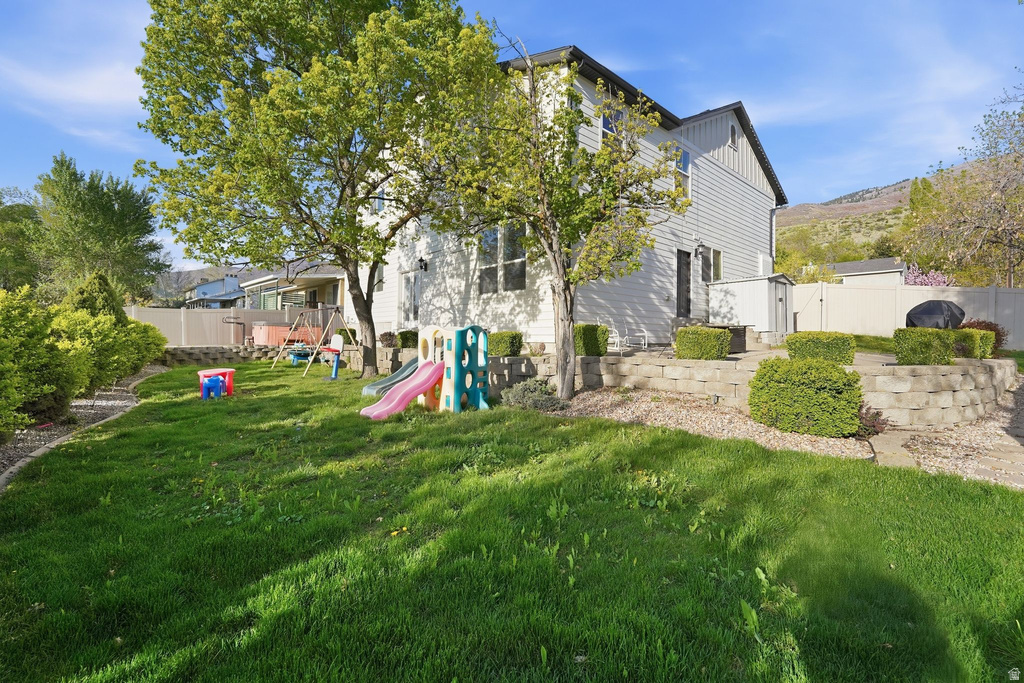 1264 BROOKE LN Farmington, UT 84025