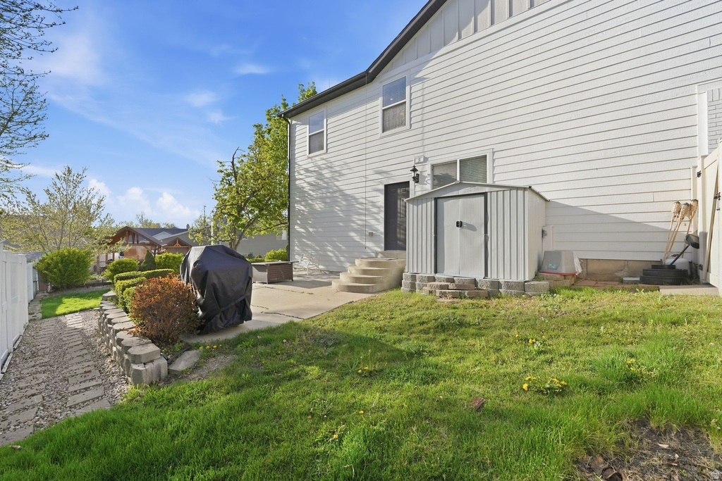 1264 BROOKE LN Farmington, UT 84025