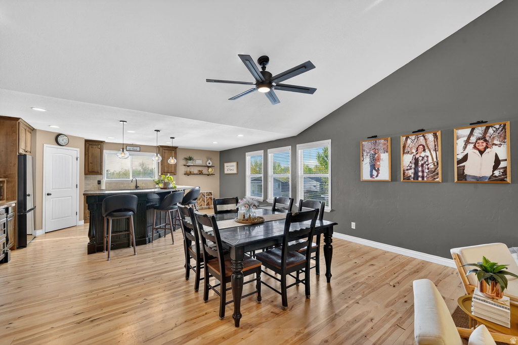 1264 BROOKE LN Farmington, UT 84025