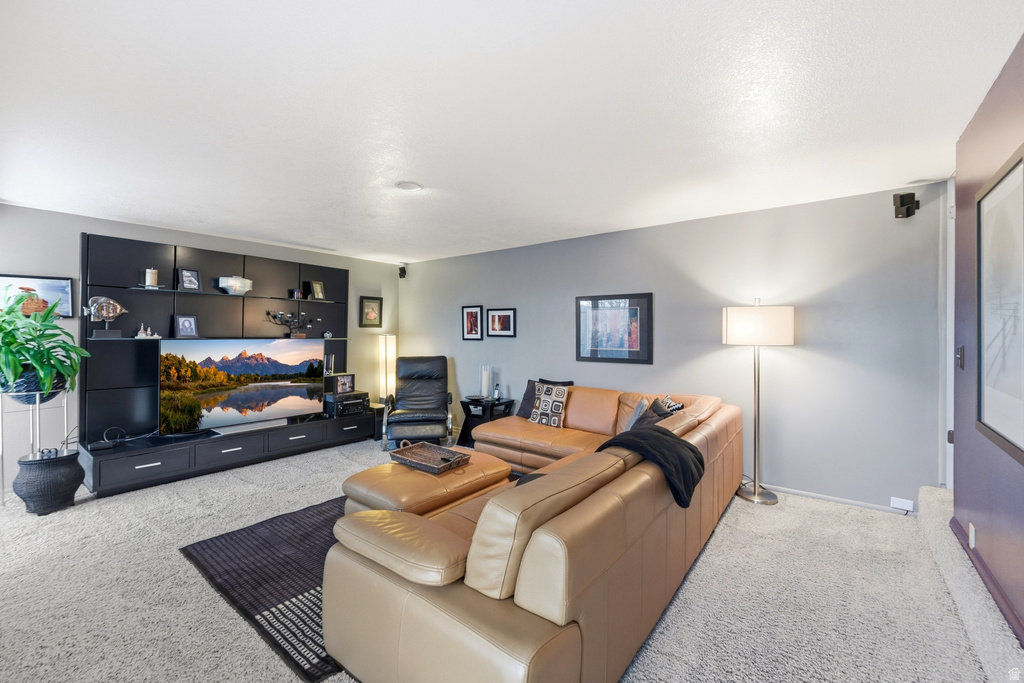 742 E CHELSEA DR Bountiful, UT 84010