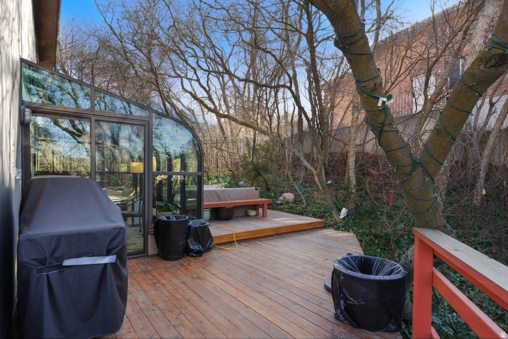 742 E CHELSEA DR Bountiful, UT 84010