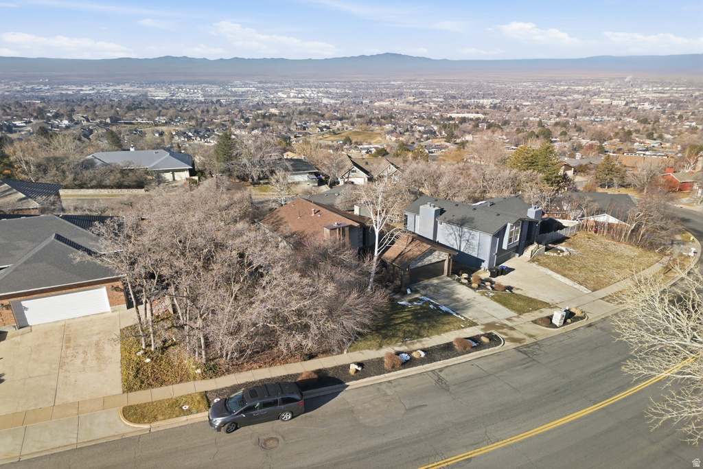 742 E CHELSEA DR Bountiful, UT 84010
