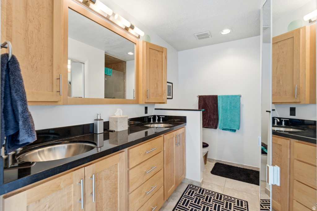 742 E CHELSEA DR Bountiful, UT 84010