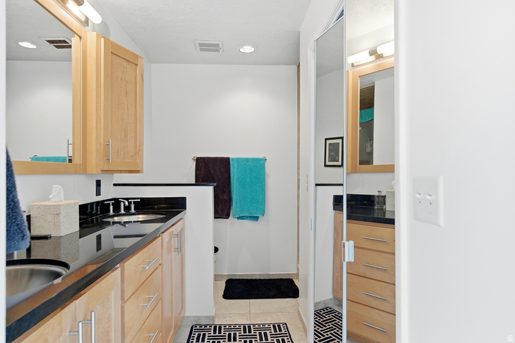 742 E CHELSEA DR Bountiful, UT 84010