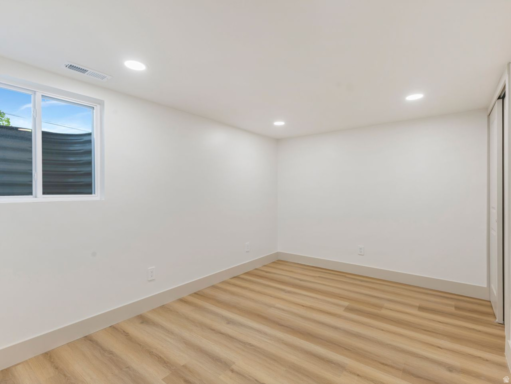 2068 W 5950 S Roy, UT 84067