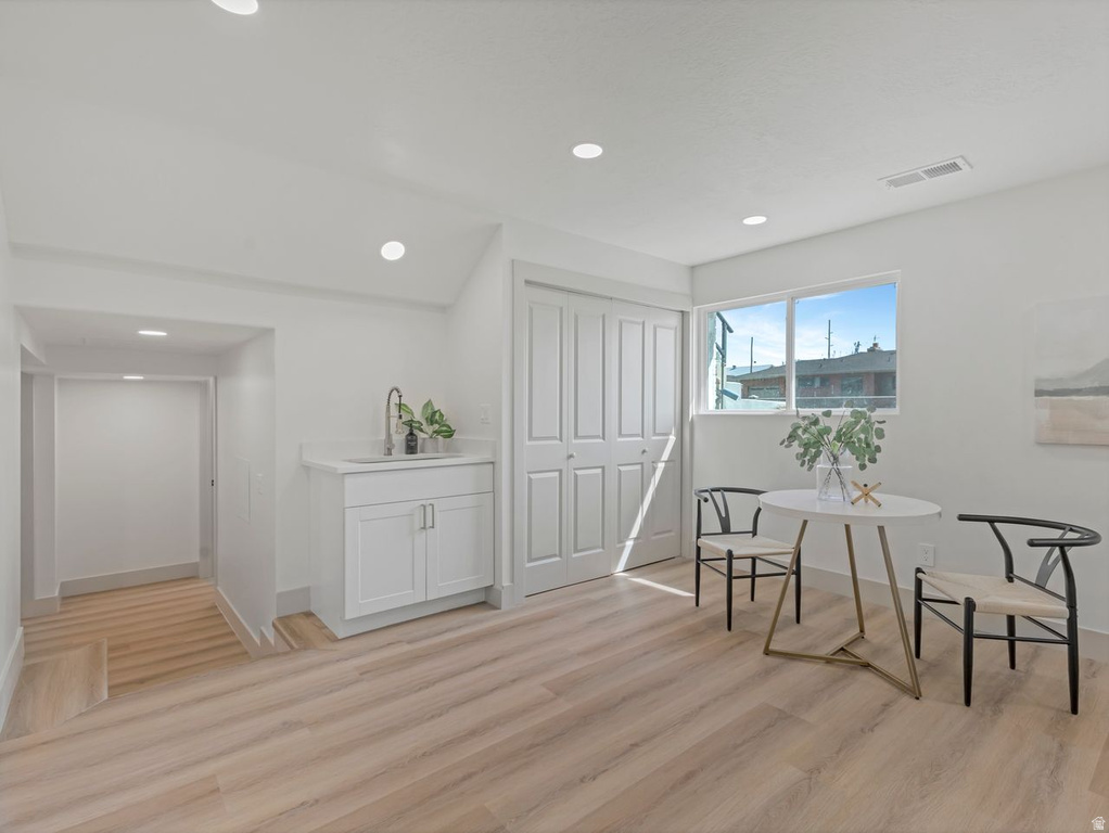 2068 W 5950 S Roy, UT 84067