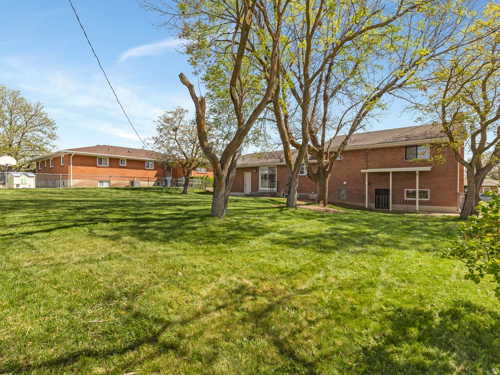 2068 W 5950 S Roy, UT 84067