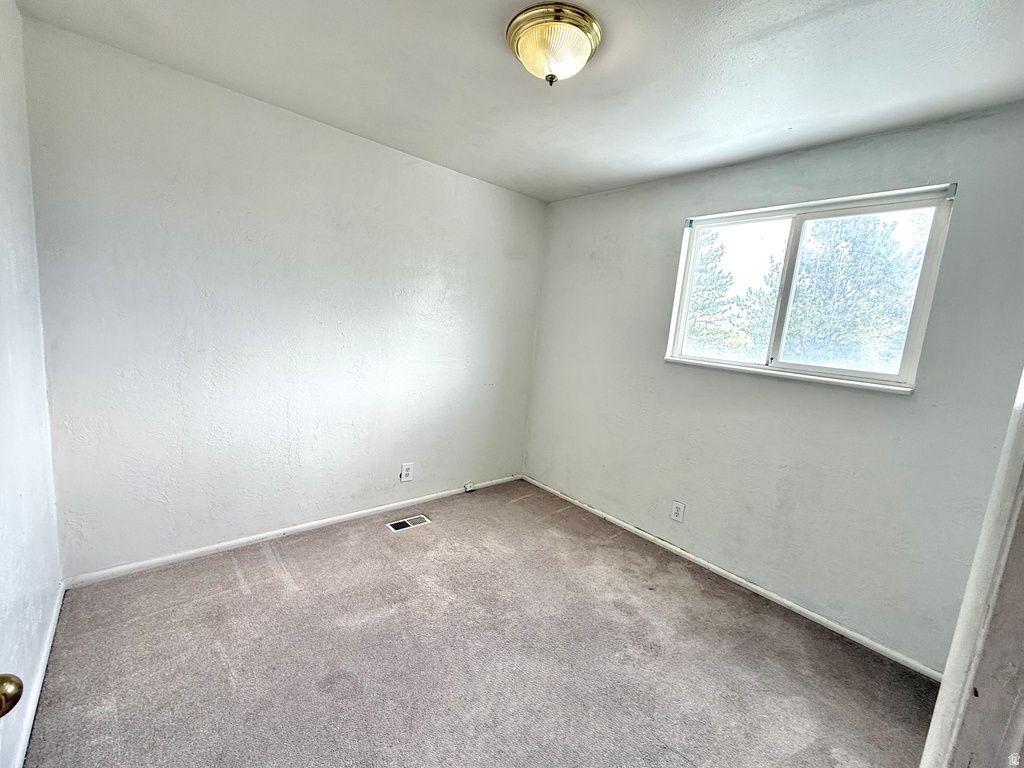 1856 W WESTERN CHARM DR Riverton, UT 84065