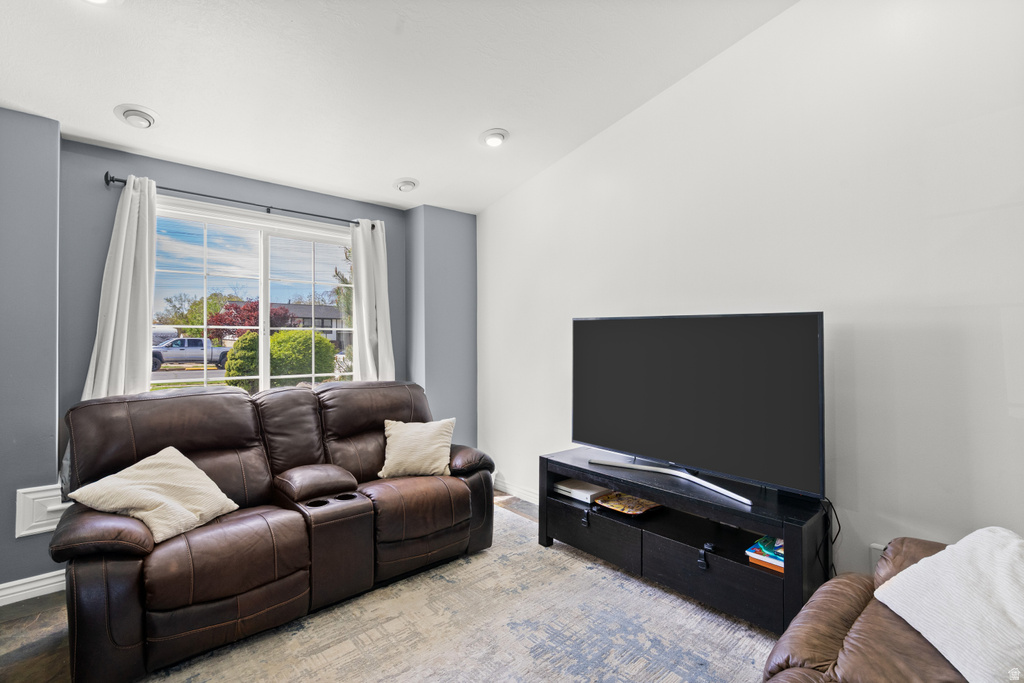 4848 S 3200 W Roy, UT 84067