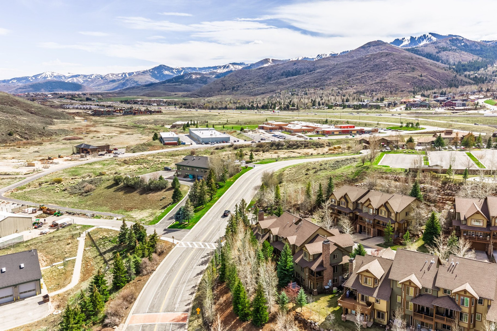 3002 W CANYON LINK DR Park City, UT 84098