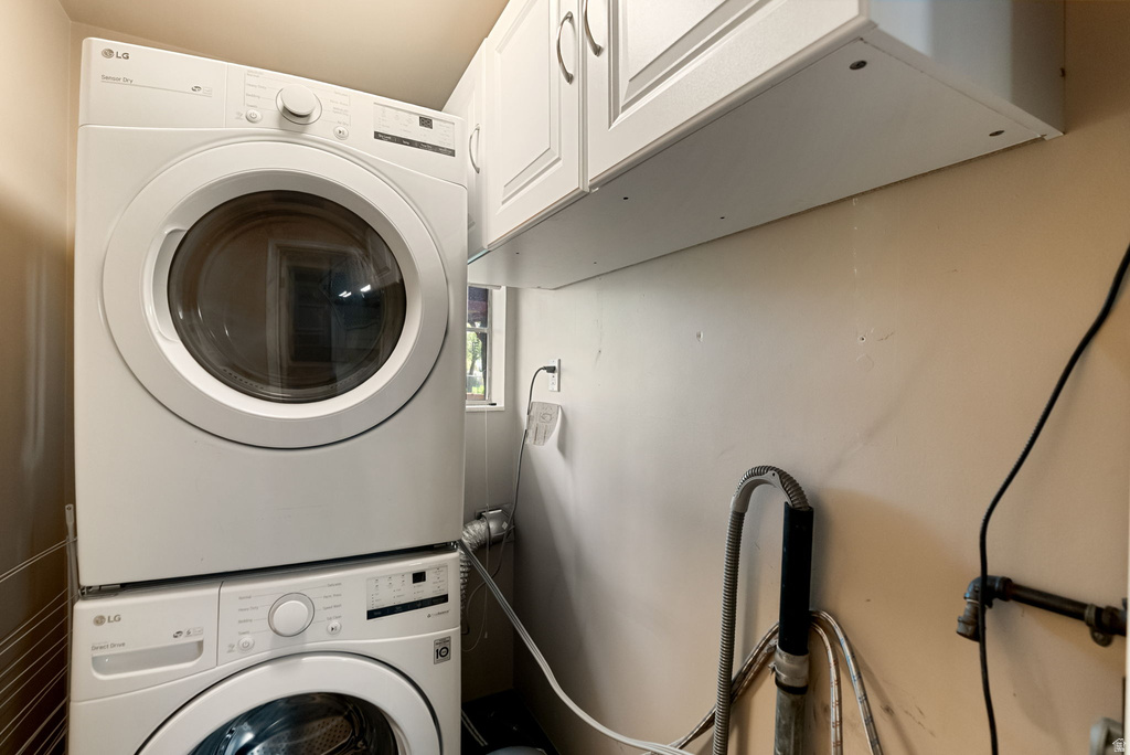 1287 E 34 S Ogden, UT 84403