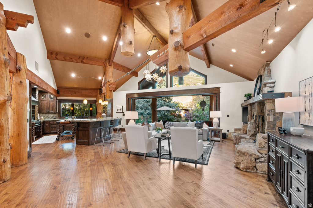 10280 S DIMPLE DELL RD Sandy, UT 84092