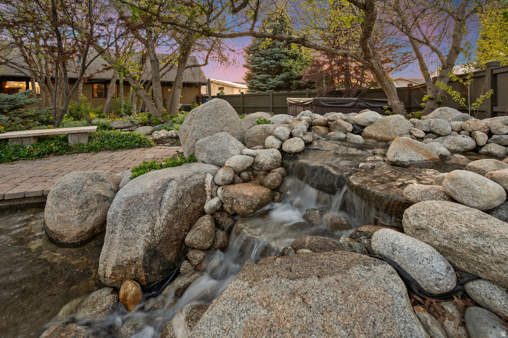 10280 S DIMPLE DELL RD Sandy, UT 84092