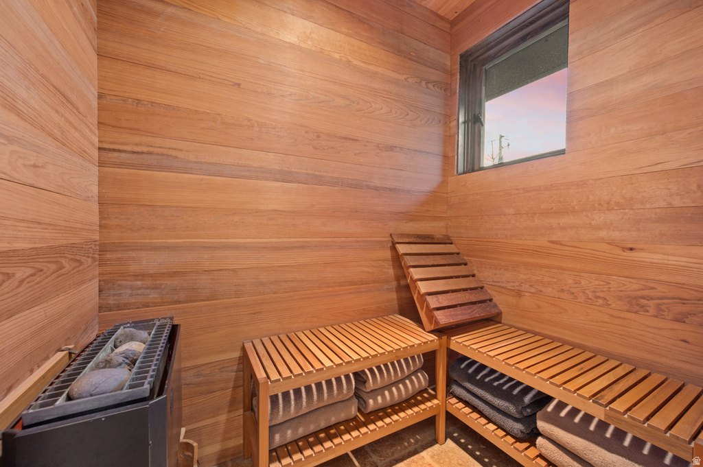 10280 S DIMPLE DELL RD Sandy, UT 84092