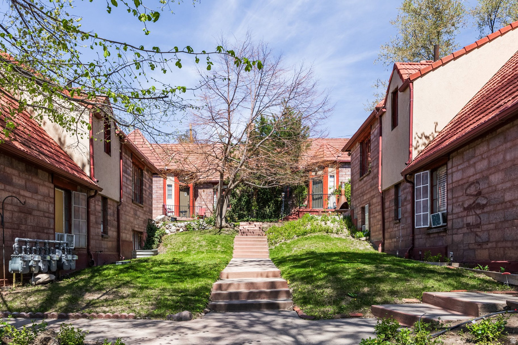 55 E 200 N Salt Lake City, UT 84103