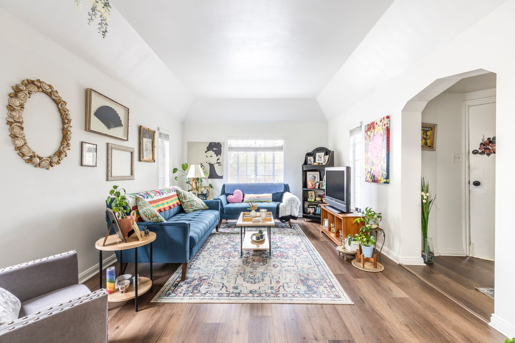 55 E 200 N Salt Lake City, UT 84103