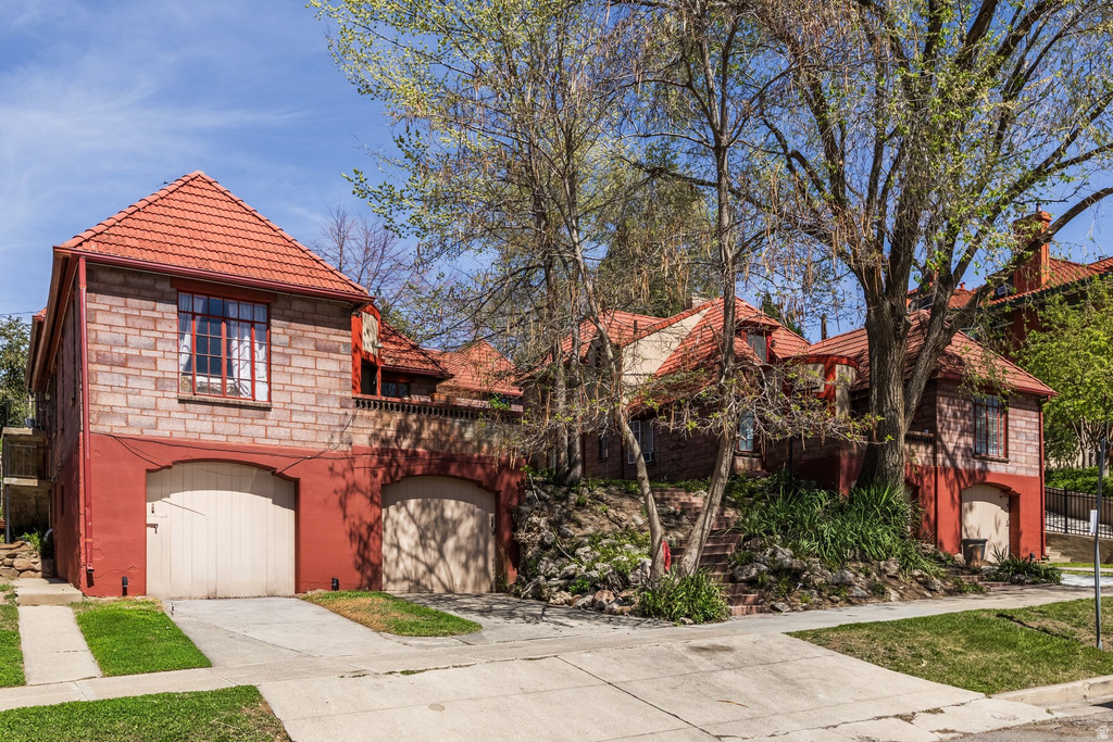 55 E 200 N Salt Lake City, UT 84103