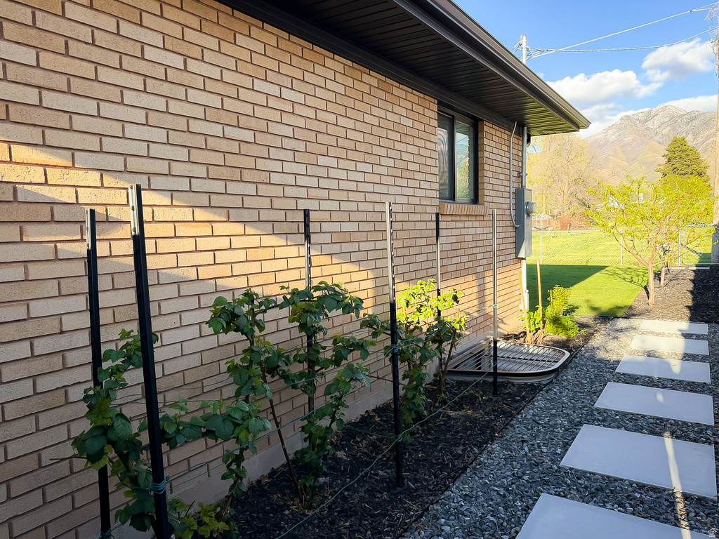 3089 S 2075 E Salt Lake City, UT 84109