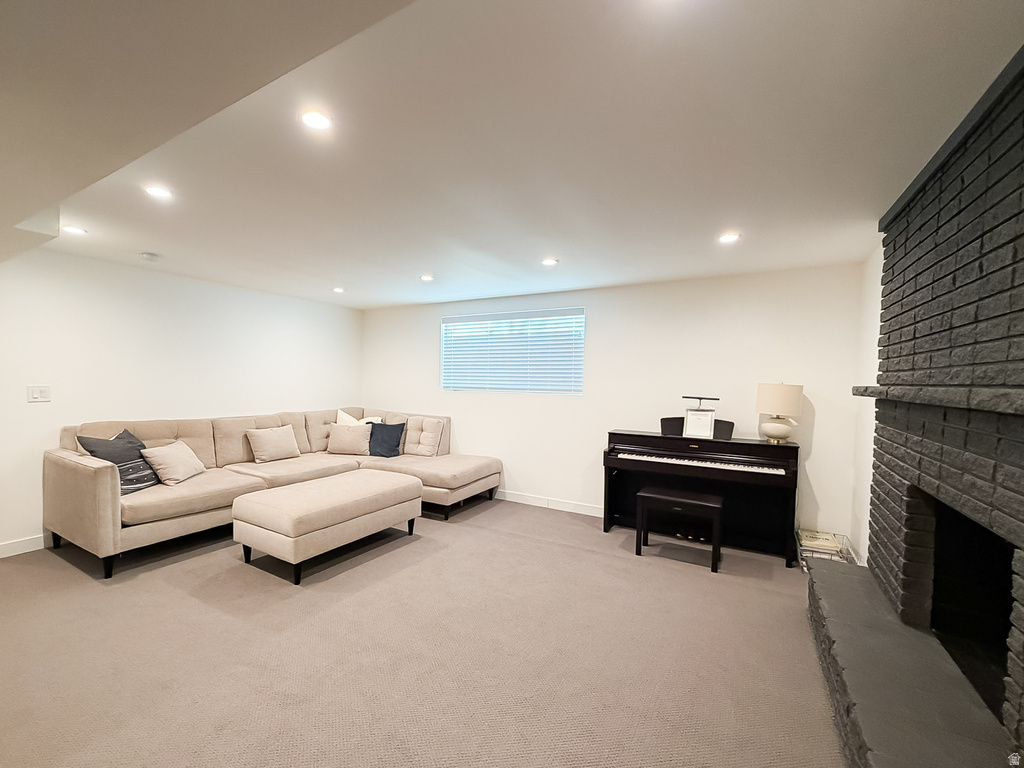 3089 S 2075 E Salt Lake City, UT 84109