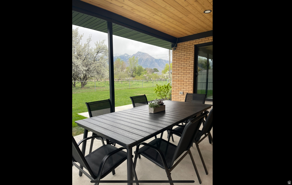 3089 S 2075 E Salt Lake City, UT 84109