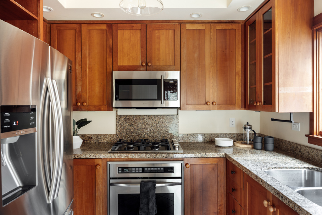 280 N H ST Salt Lake City, UT 84103