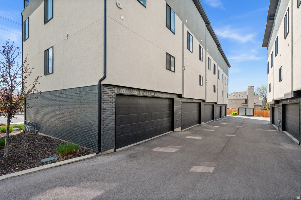 1838 E MELBOURNE CT Millcreek, UT 84106