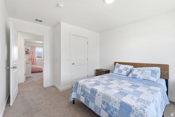 792 S 4000 W Syracuse, UT 84075