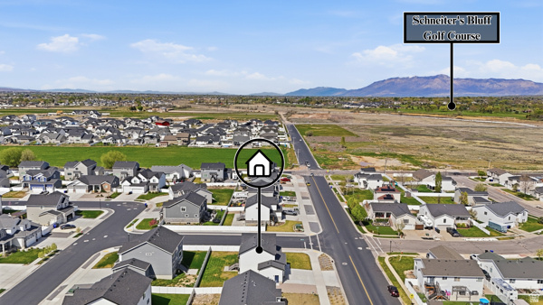 792 S 4000 W Syracuse, UT 84075