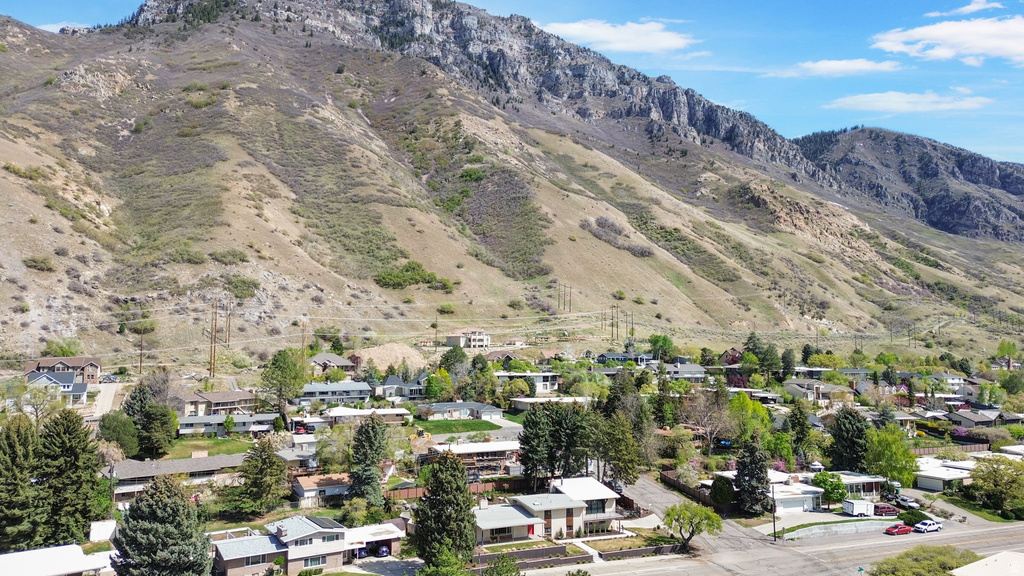 1866 N 1450 E Provo, UT 84604