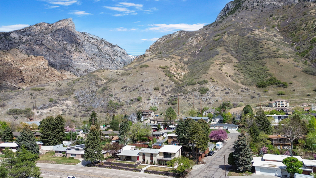 1866 N 1450 E Provo, UT 84604