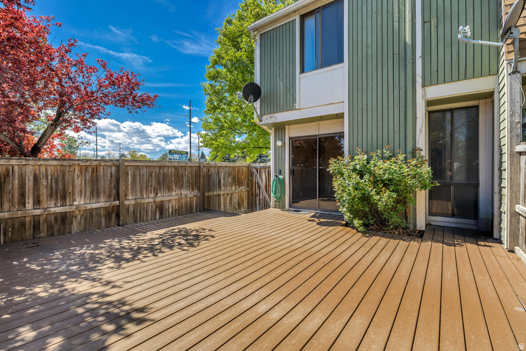 4216 S SOLITUDE RDG #E Taylorsville, UT 84129