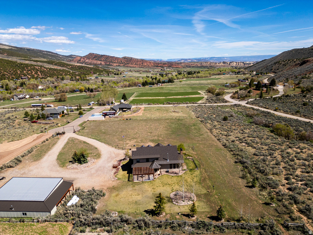 8551 W SAWTOOTH PARK DR Dry Fork, UT 84078