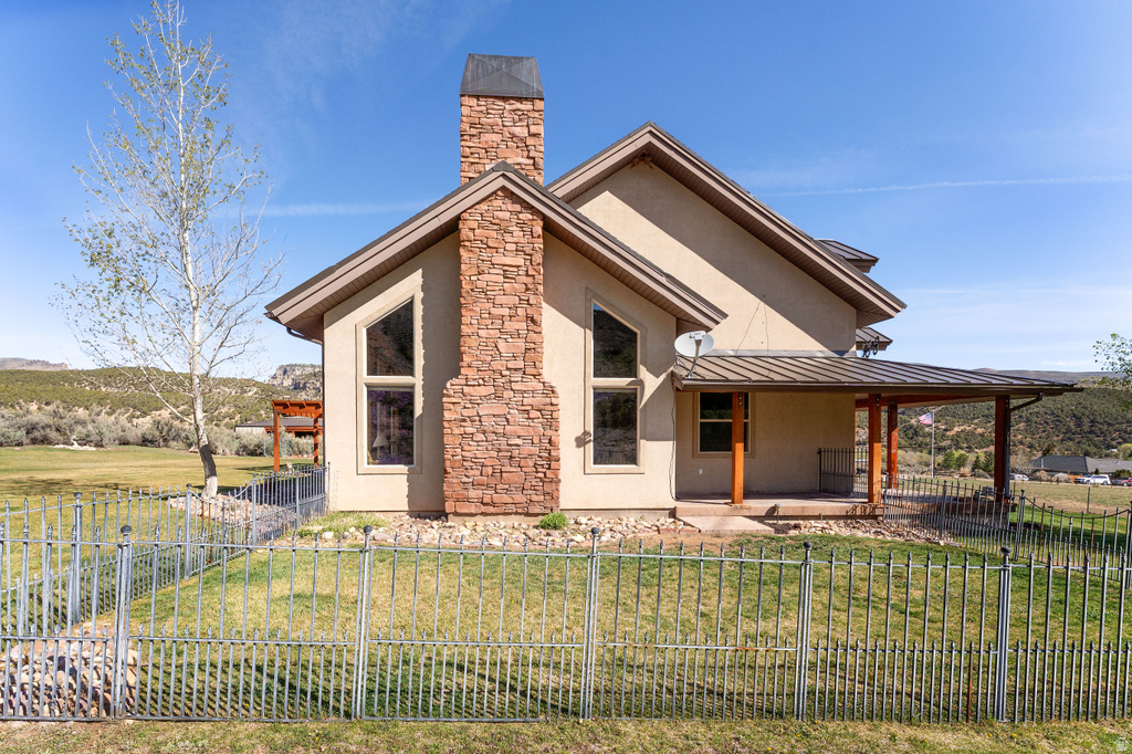 8551 W SAWTOOTH PARK DR Dry Fork, UT 84078