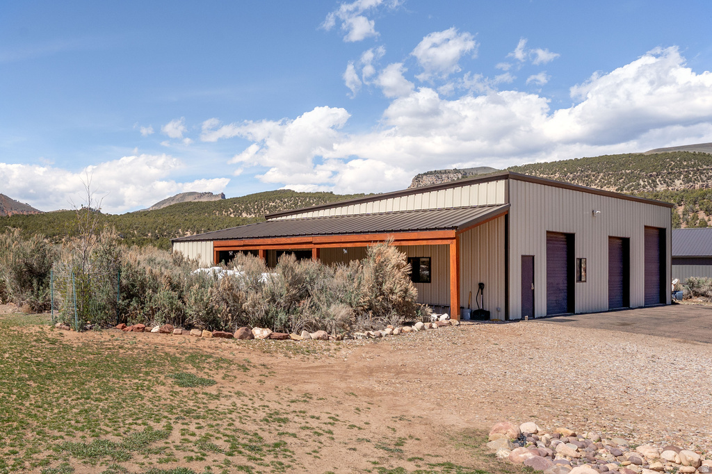 8551 W SAWTOOTH PARK DR Dry Fork, UT 84078