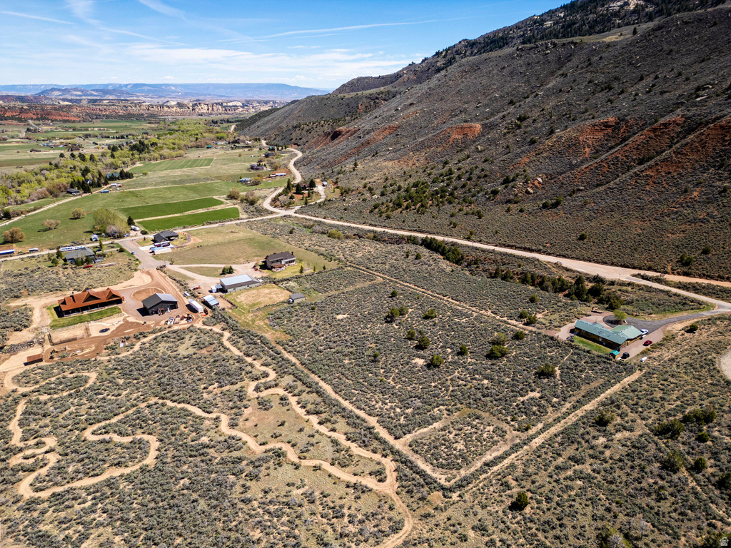 8551 W SAWTOOTH PARK DR Dry Fork, UT 84078